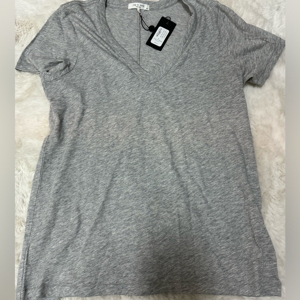 Rag and Bone women’s v neck shirt size small